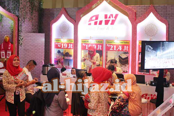 pameran travel haji plus